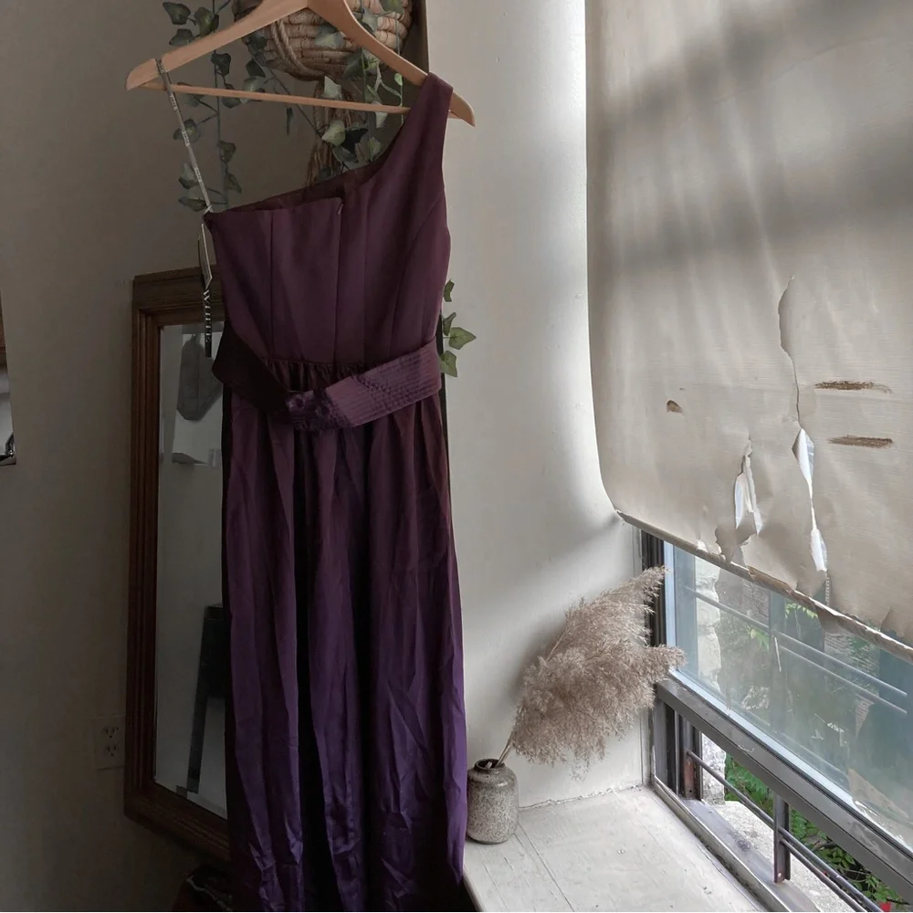 NWT vera wang gown - Picture 2 of 6